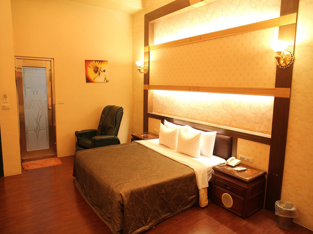 Fukun 5 Motel Jiaoxi Camera foto
